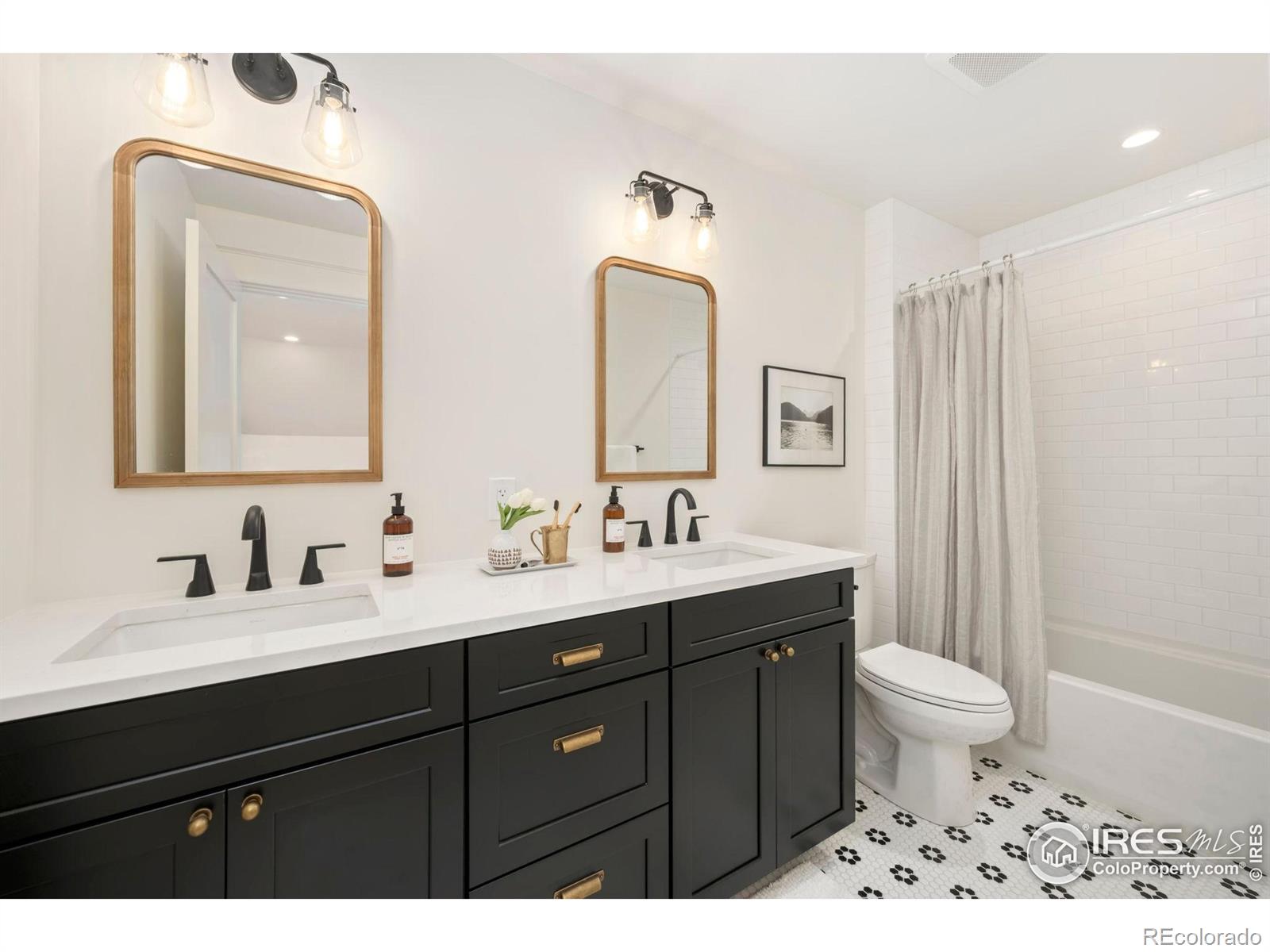 MLS Image #24 for 317 e laurel street,fort collins, Colorado