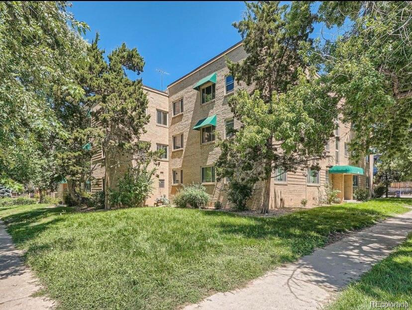 MLS Image #13 for 2100 n franklin street 12,denver, Colorado