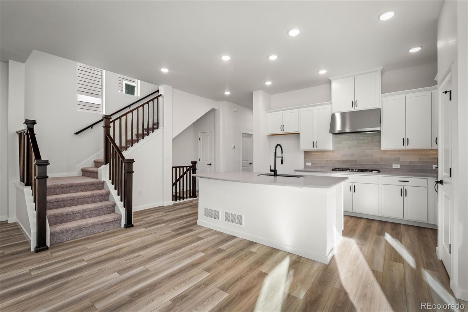 MLS Image #3 for 9256  wolf valley drive,colorado springs, Colorado
