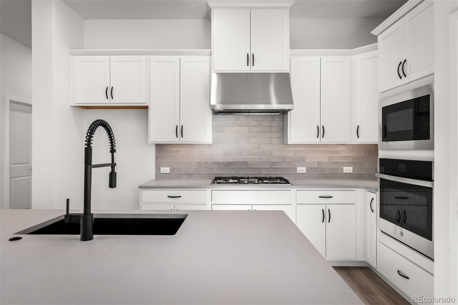 MLS Image #4 for 9256  wolf valley drive,colorado springs, Colorado