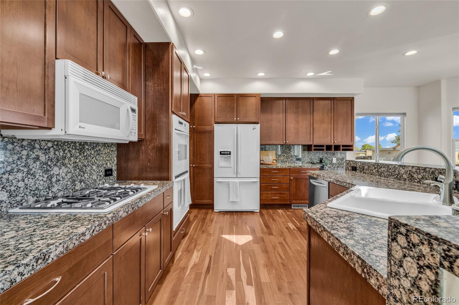 MLS Image #11 for 2580  hoyt street,lakewood, Colorado