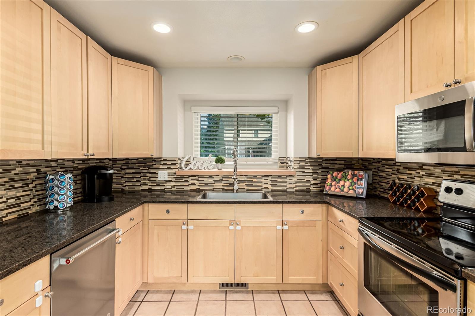 MLS Image #13 for 8837  cactus flower way,highlands ranch, Colorado