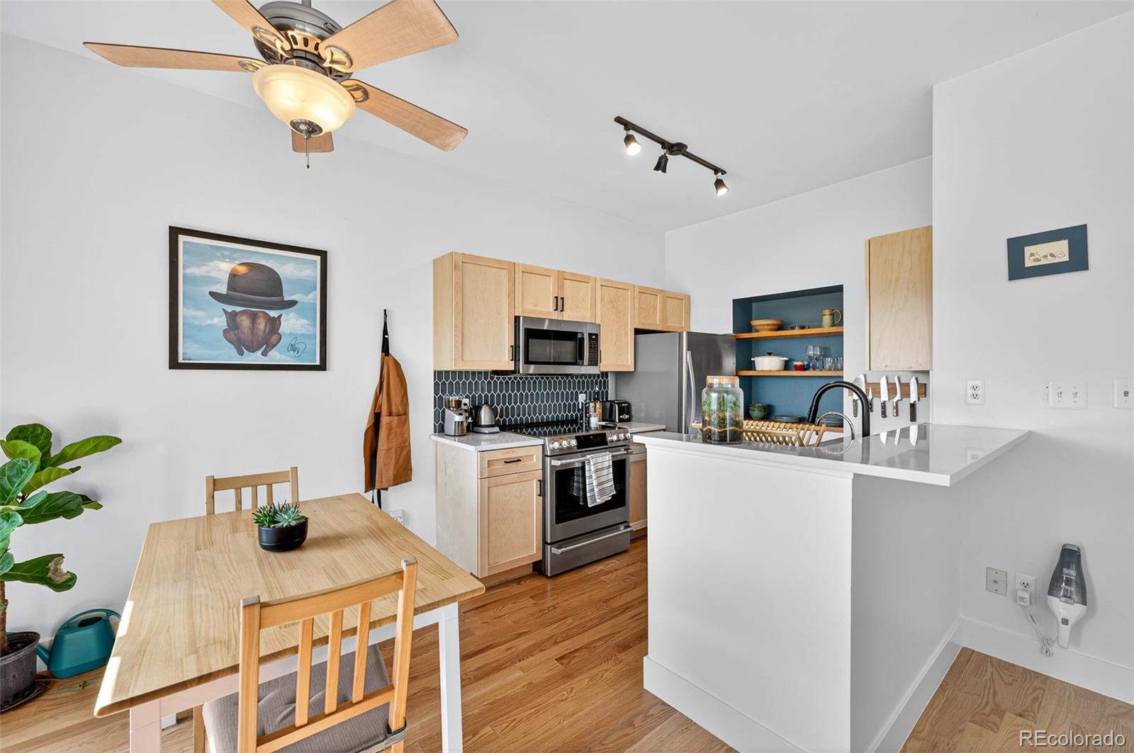 MLS Image #10 for 407  washington avenue b,golden, Colorado