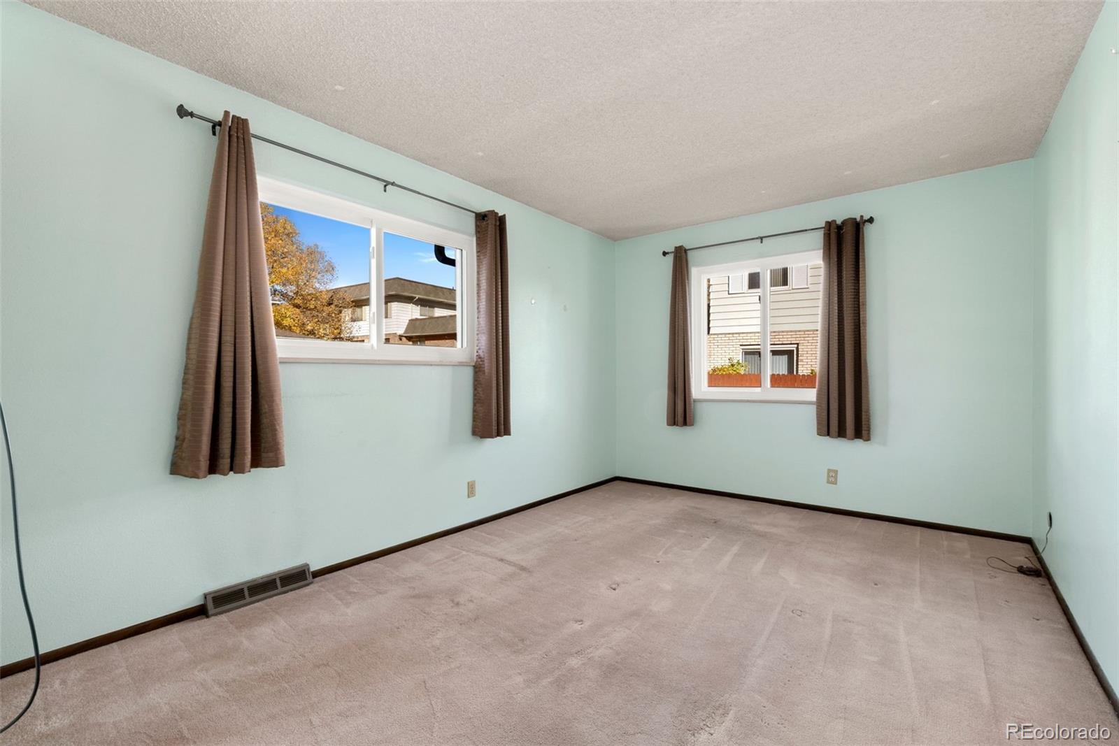 MLS Image #6 for 9787  orangewood drive ,thornton, Colorado