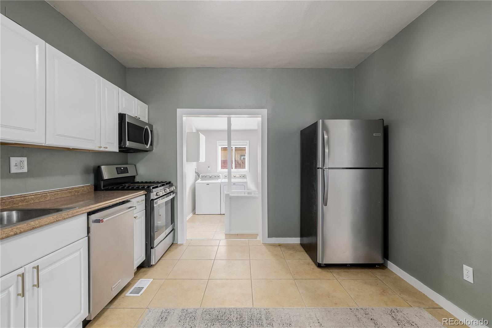 MLS Image #10 for 3300 w 2nd avenue,denver, Colorado