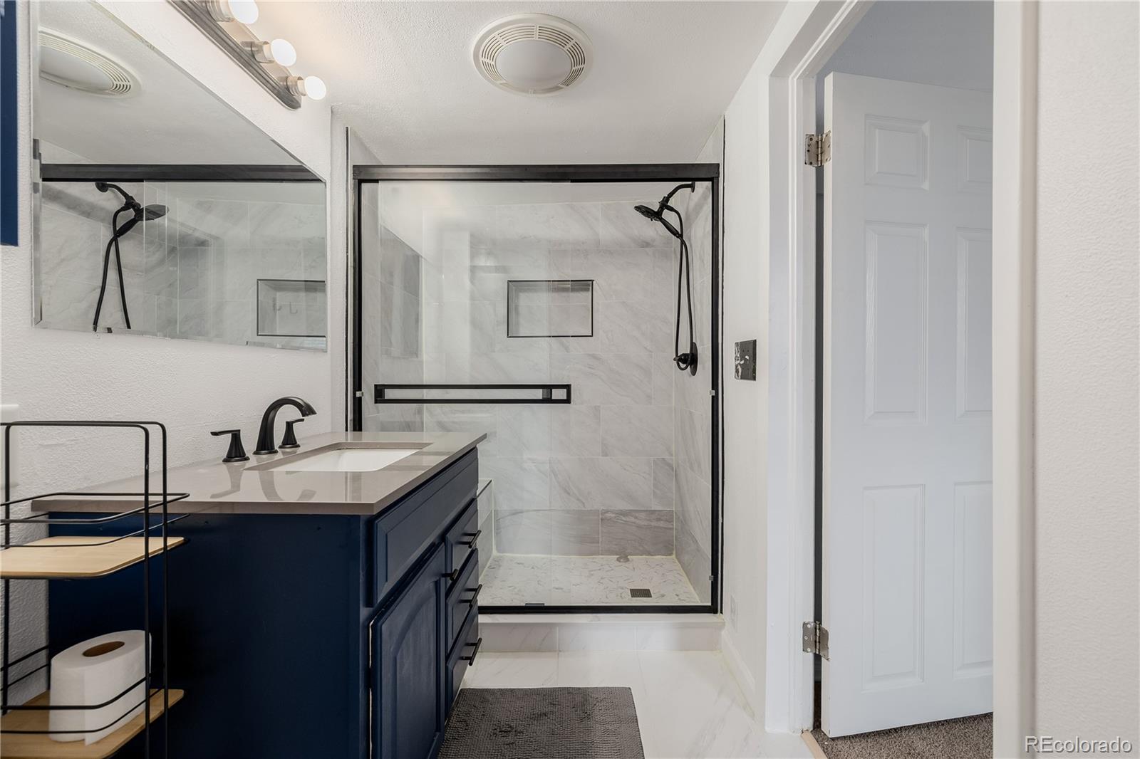 MLS Image #12 for 3300 w 2nd avenue,denver, Colorado
