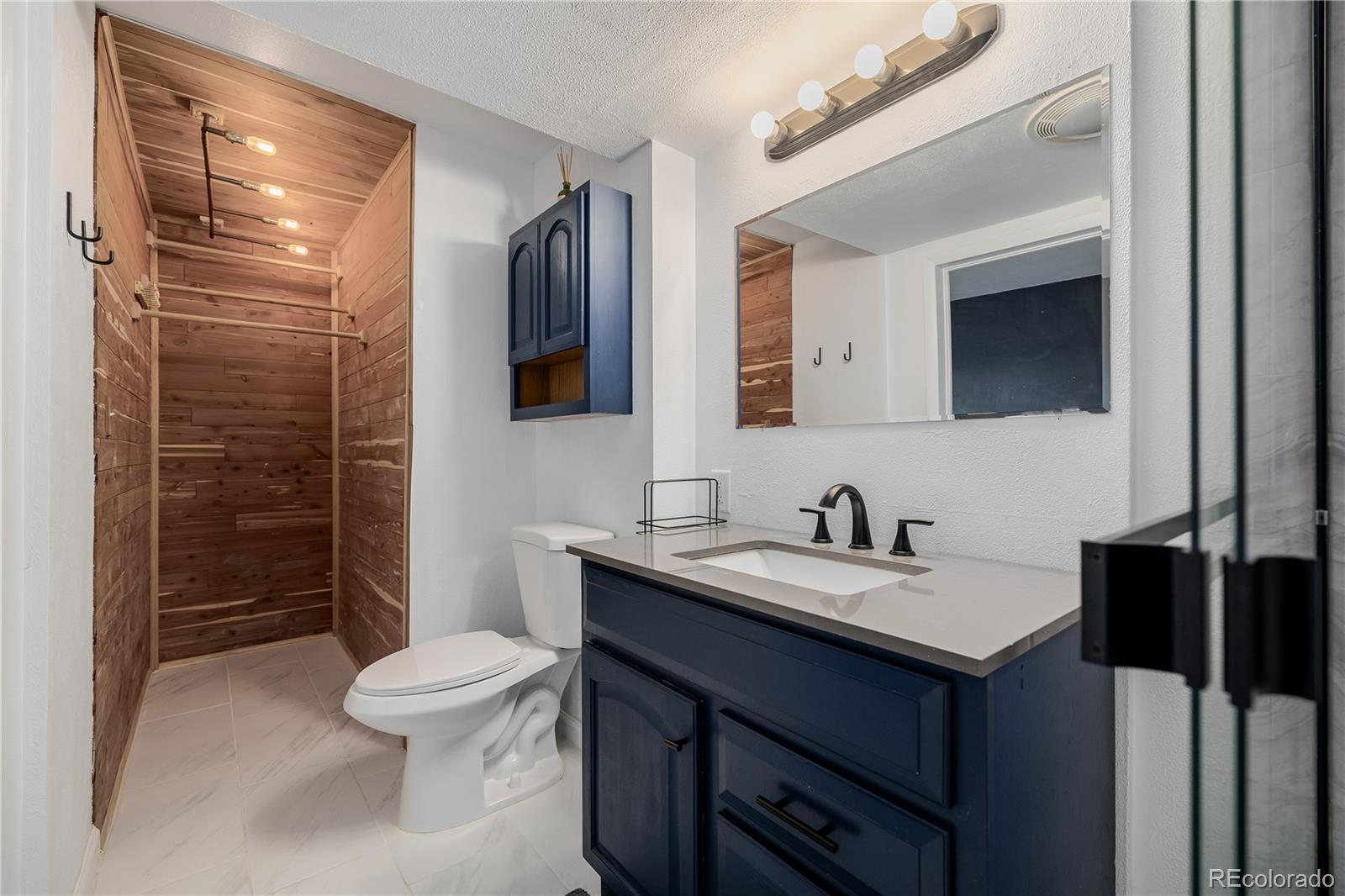 MLS Image #14 for 3300 w 2nd avenue,denver, Colorado
