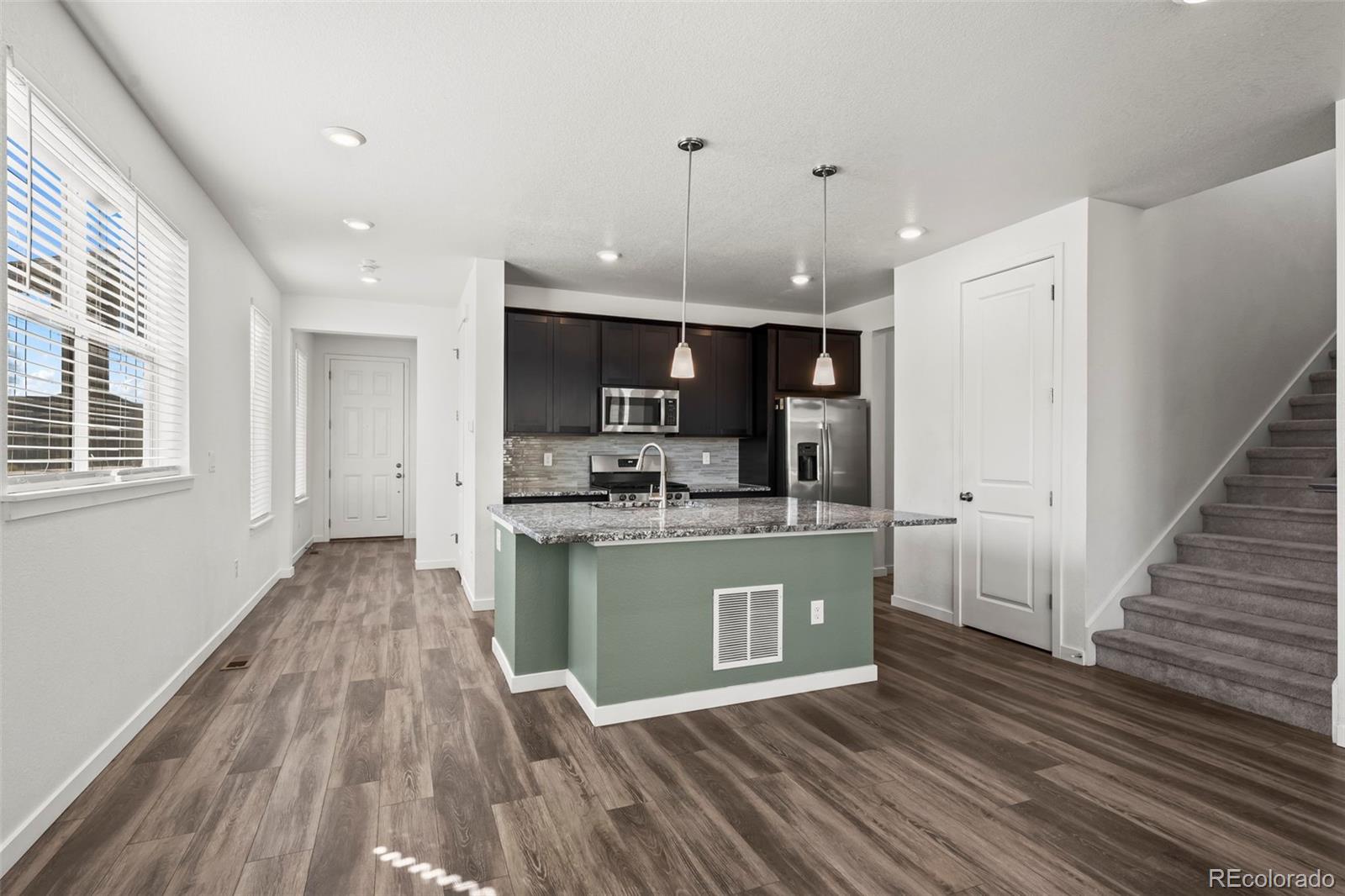 MLS Image #3 for 9529  richfield street,commerce city, Colorado