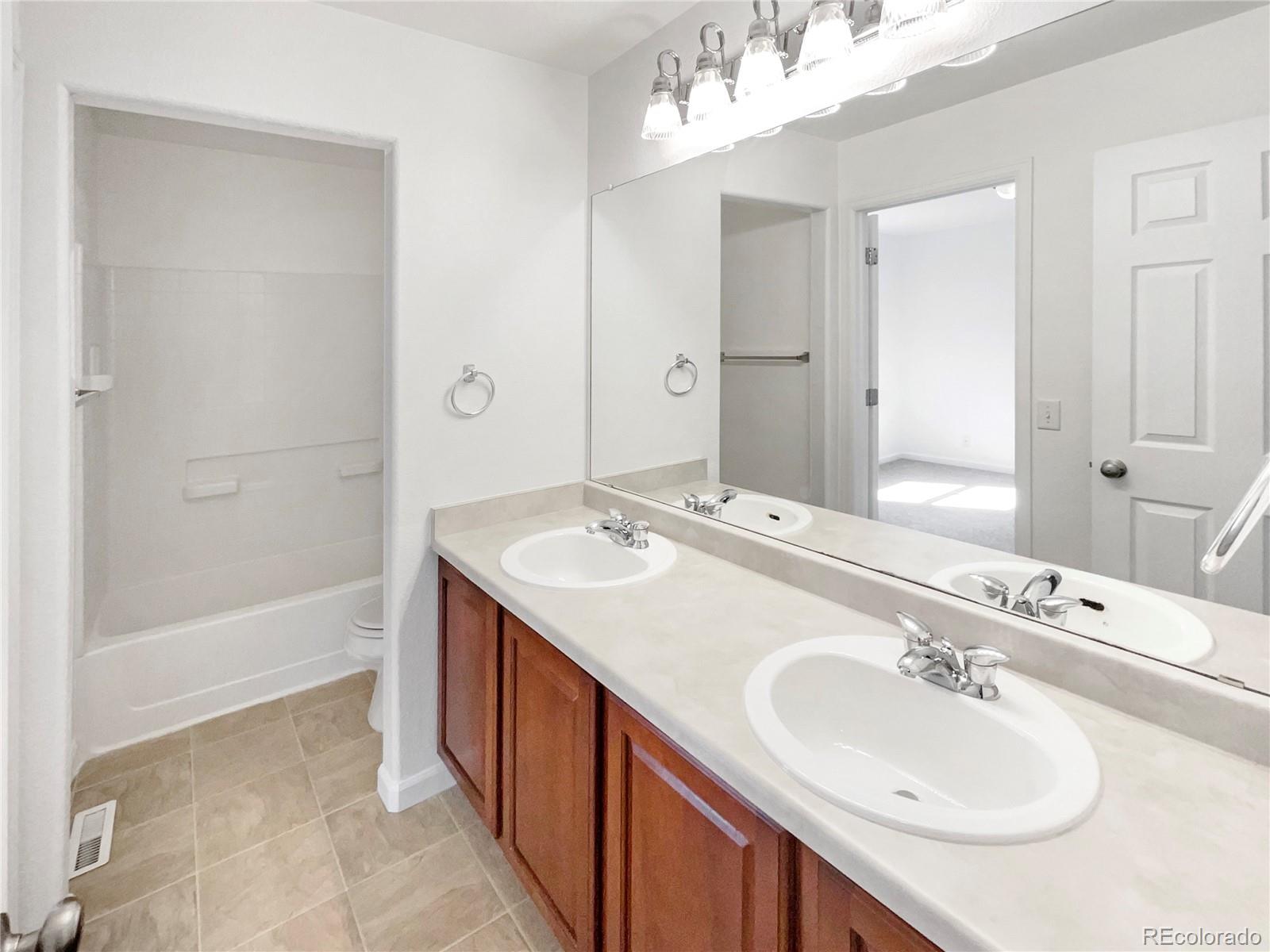 MLS Image #15 for 12997  wyandot way,denver, Colorado