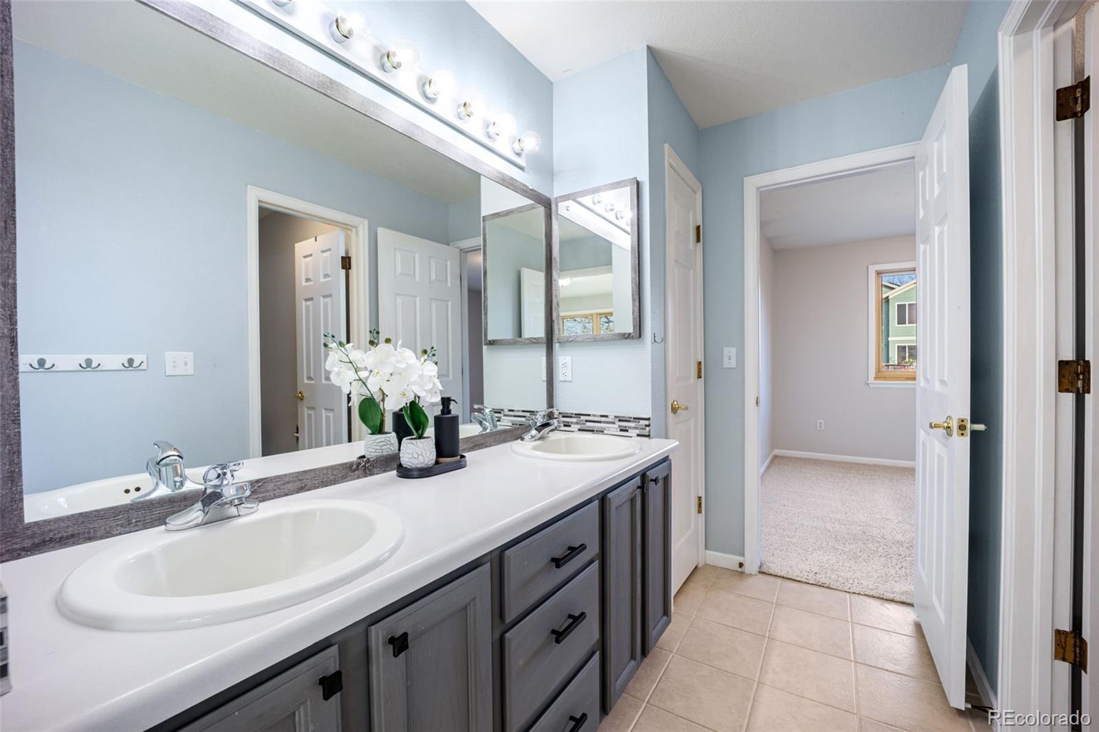 MLS Image #31 for 5136 s ceylon street,centennial, Colorado