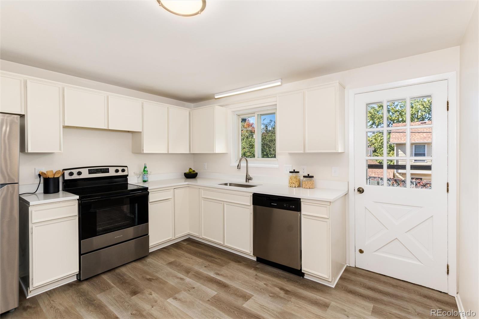 MLS Image #13 for 1157 s everett street,lakewood, Colorado
