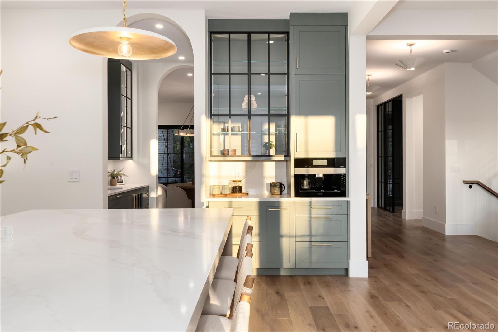 MLS Image #14 for 353 s gilpin street,denver, Colorado
