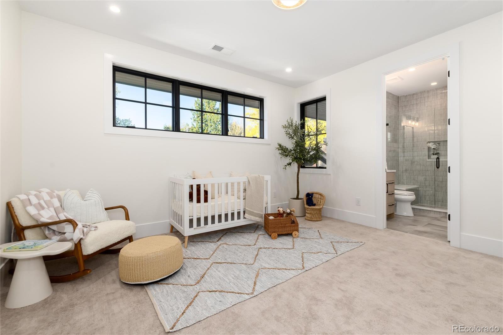 MLS Image #36 for 353 s gilpin street,denver, Colorado