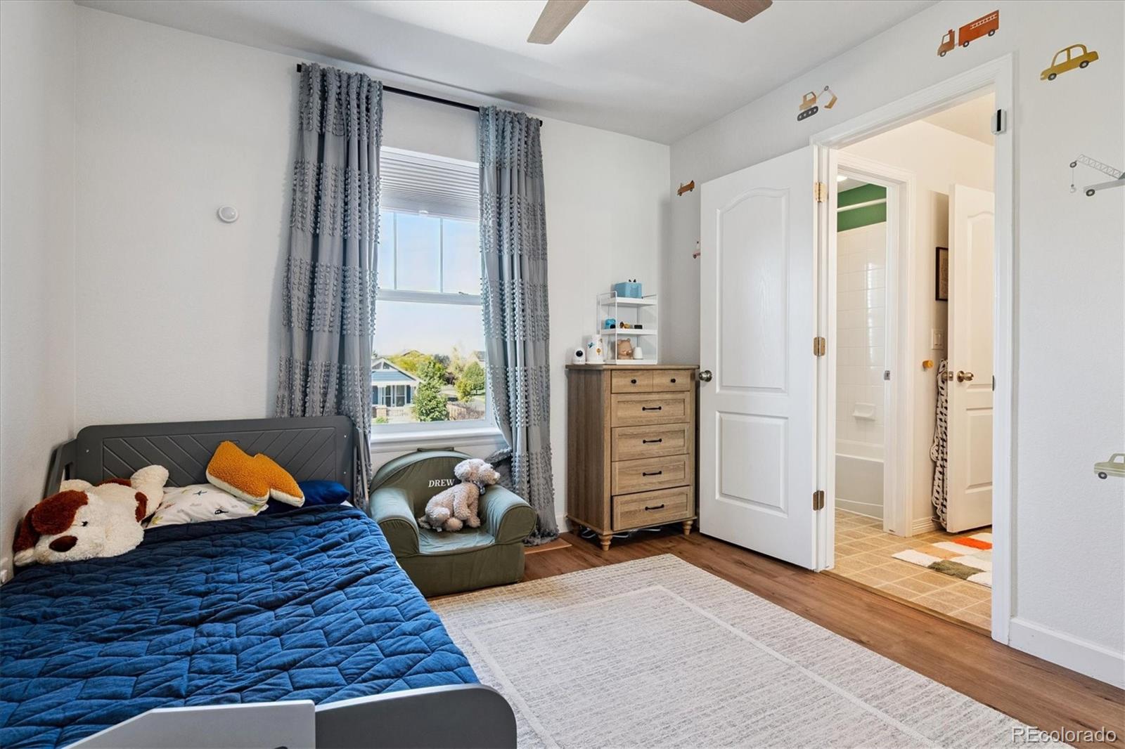 MLS Image #20 for 234 n millbrook court,aurora, Colorado