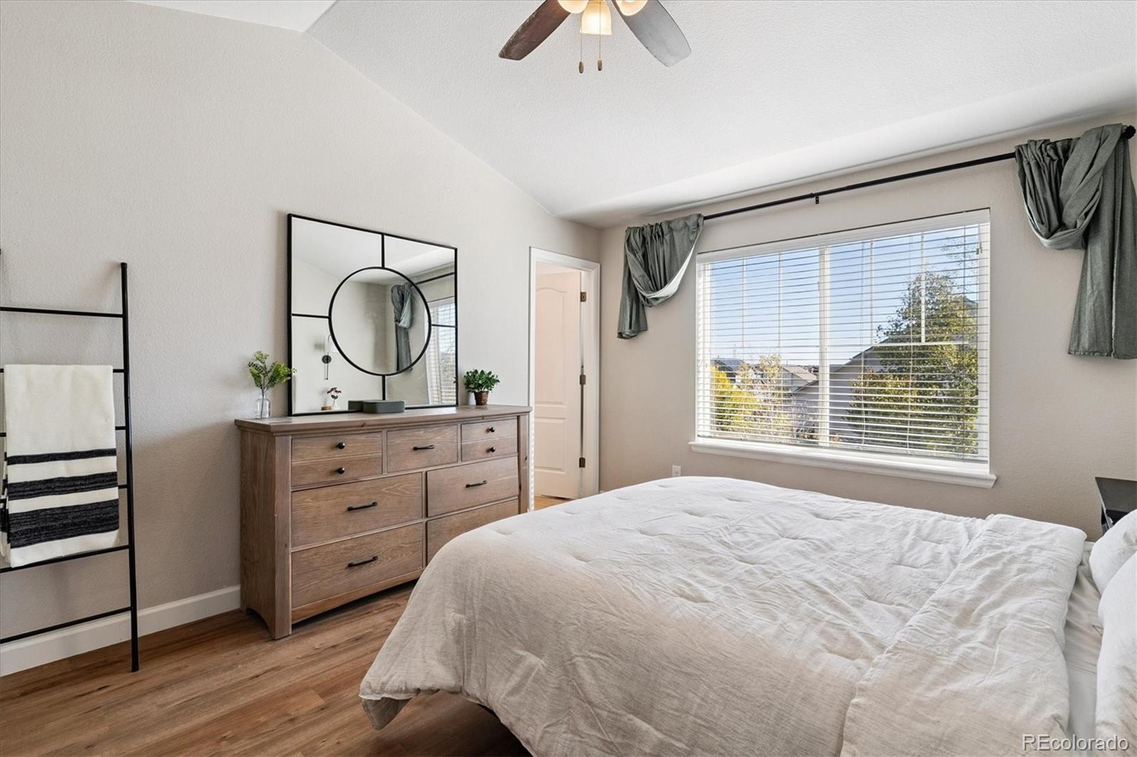 MLS Image #22 for 234 n millbrook court,aurora, Colorado