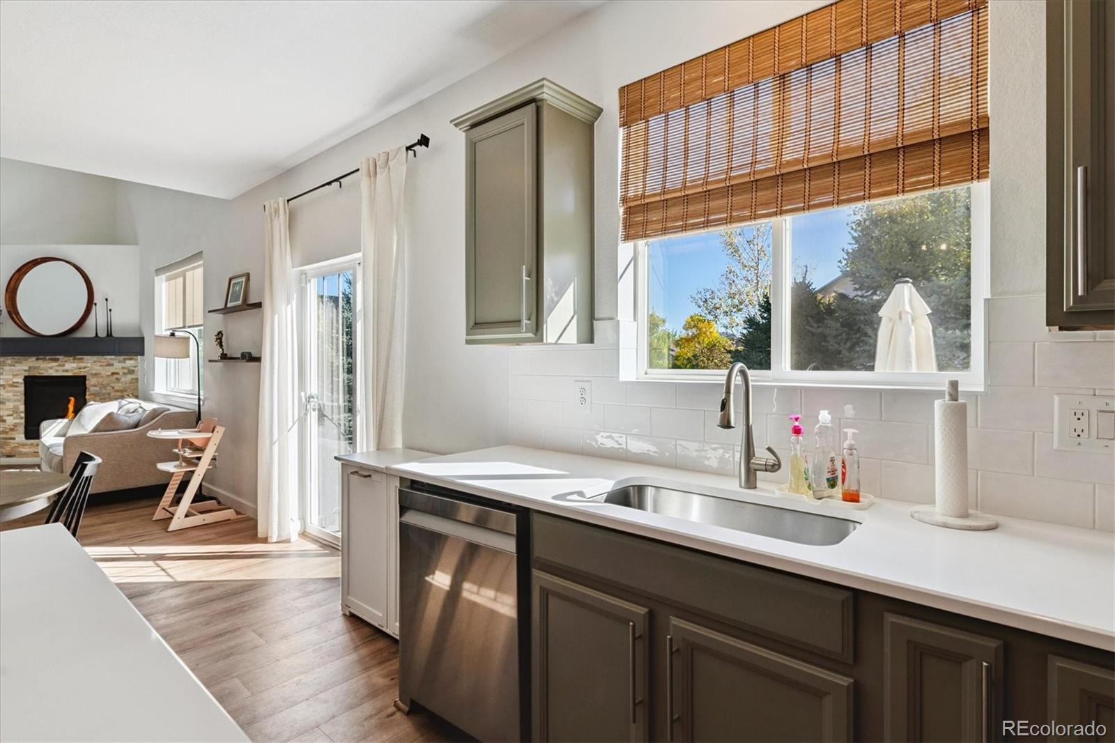 MLS Image #9 for 234 n millbrook court,aurora, Colorado