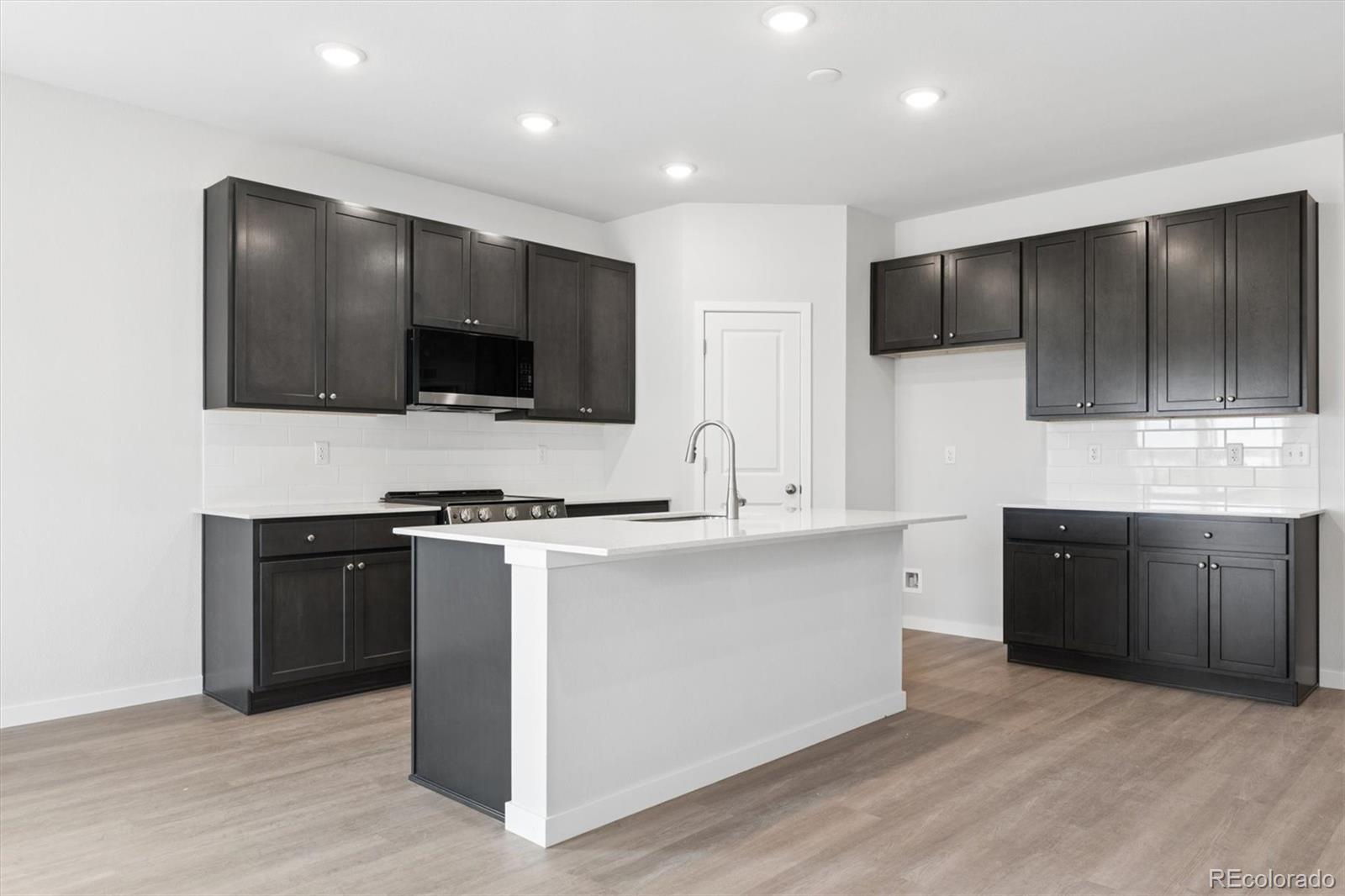 MLS Image #2 for 3702  sandreed street,dacono, Colorado