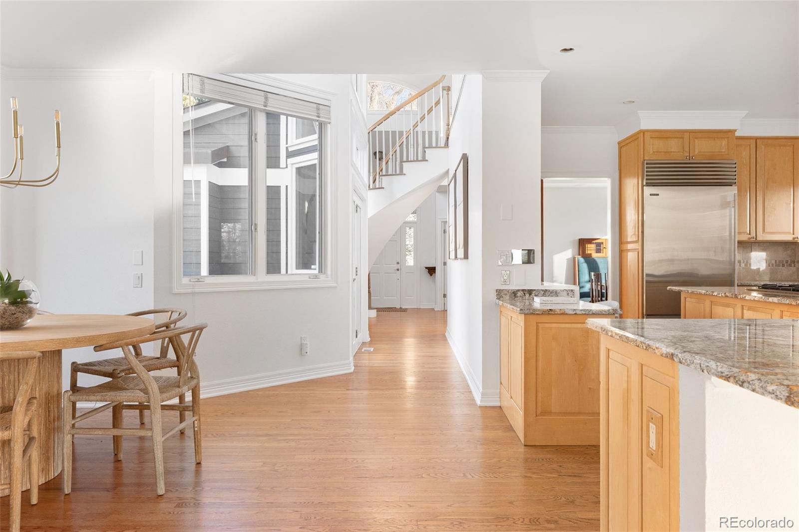 MLS Image #14 for 2435 s fillmore street,denver, Colorado