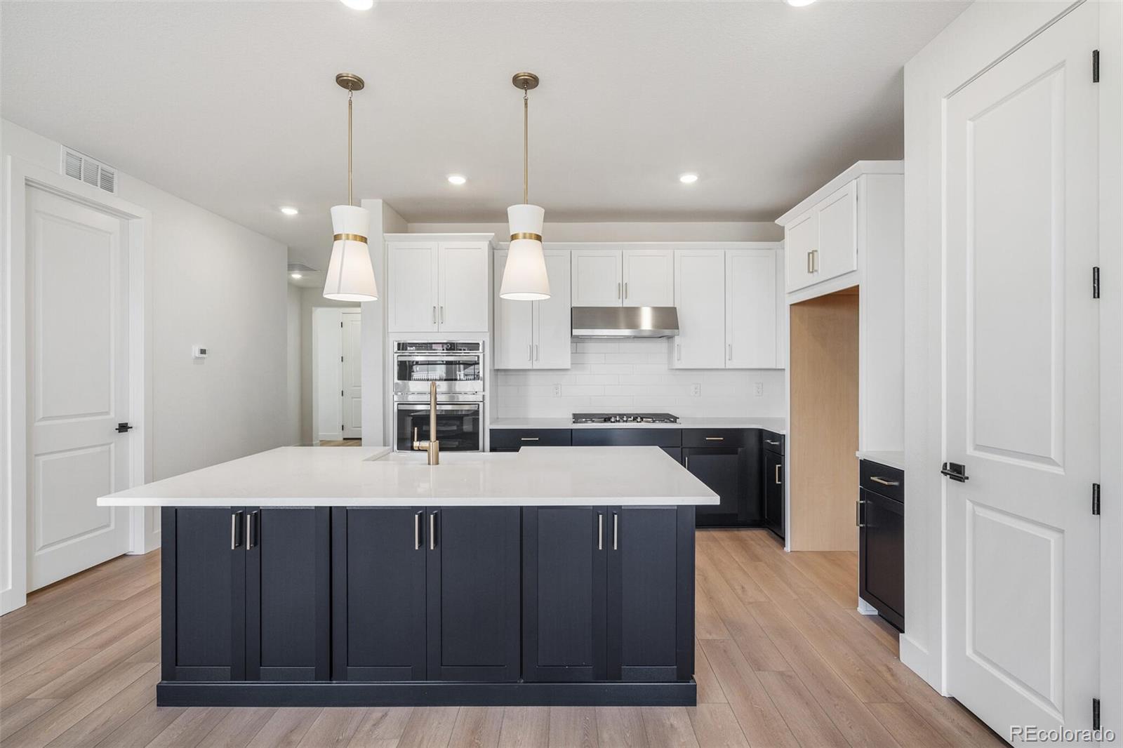 MLS Image #11 for 15443  leyden street,brighton, Colorado