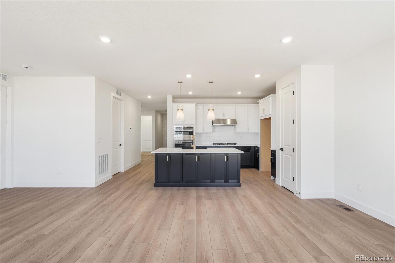 MLS Image #4 for 15443  leyden street,brighton, Colorado