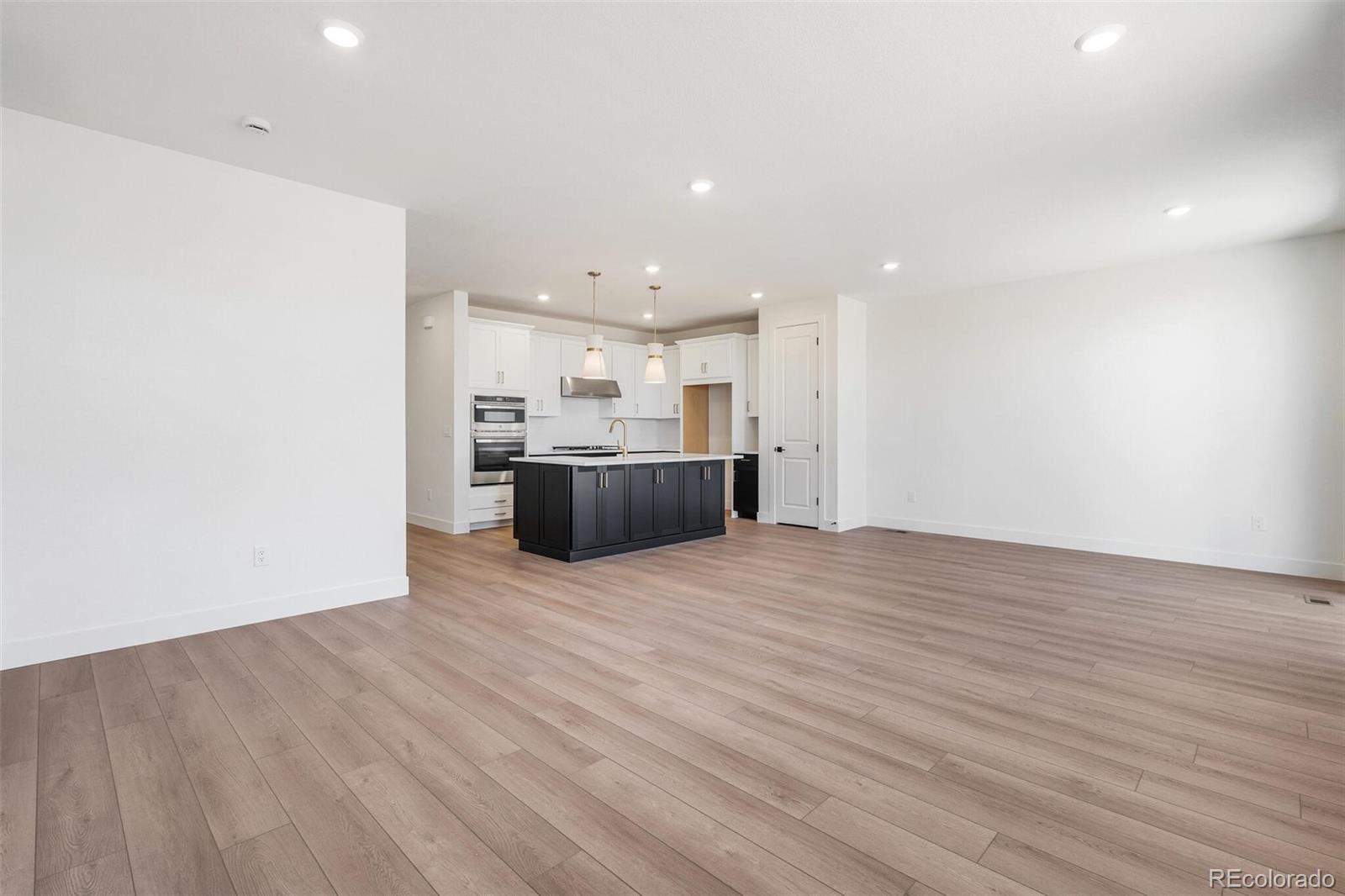 MLS Image #5 for 15443  leyden street,brighton, Colorado