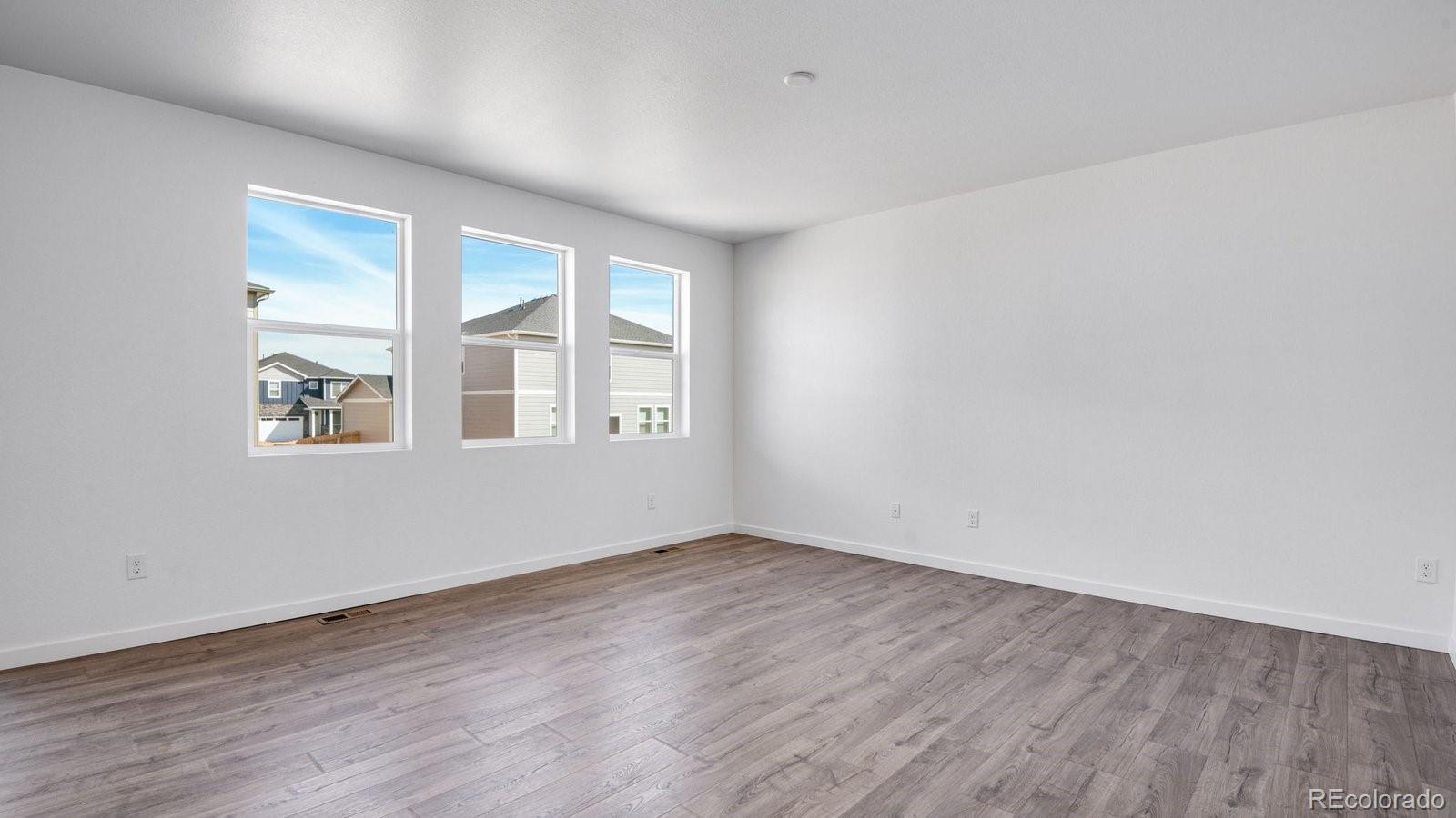 MLS Image #11 for 13460  valentia street,thornton, Colorado