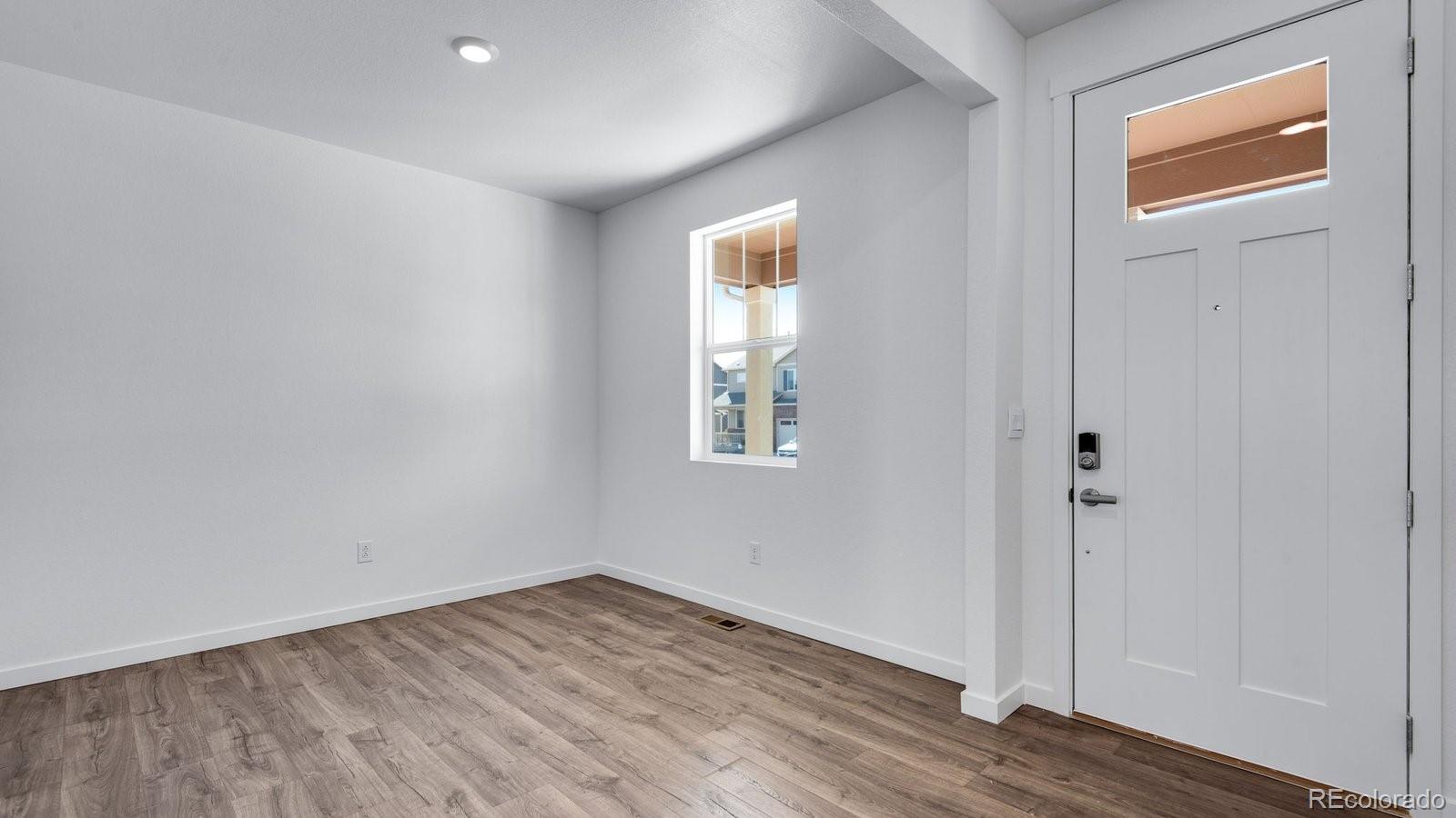 MLS Image #5 for 13460  valentia street,thornton, Colorado