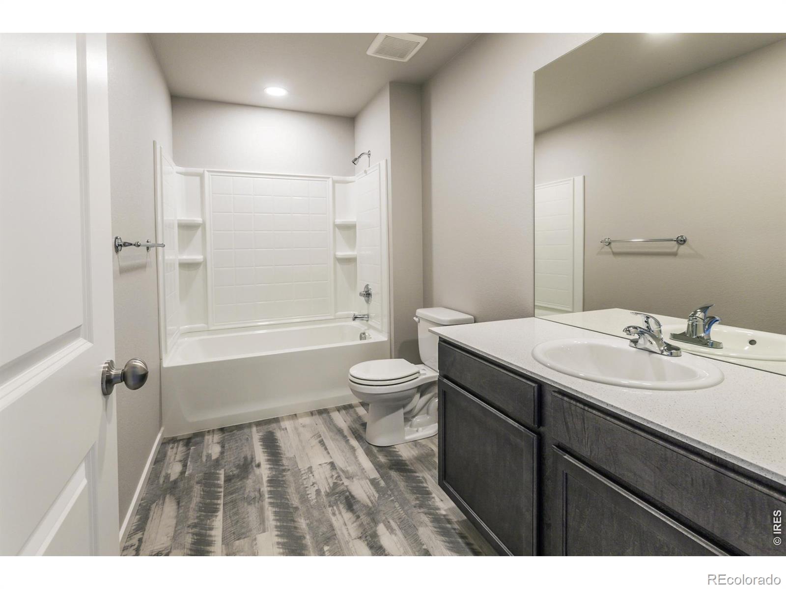 MLS Image #28 for 764  trumpet court,windsor, Colorado