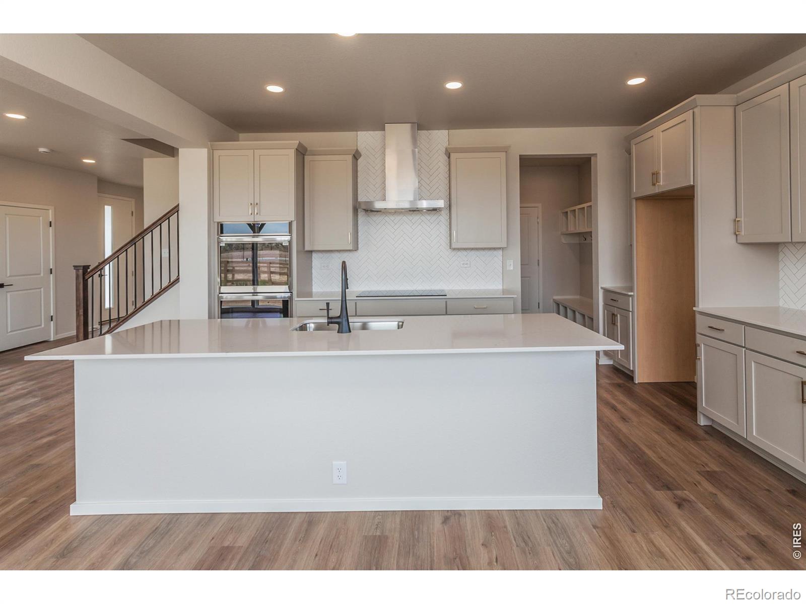 MLS Image #11 for 804  chatter road,windsor, Colorado