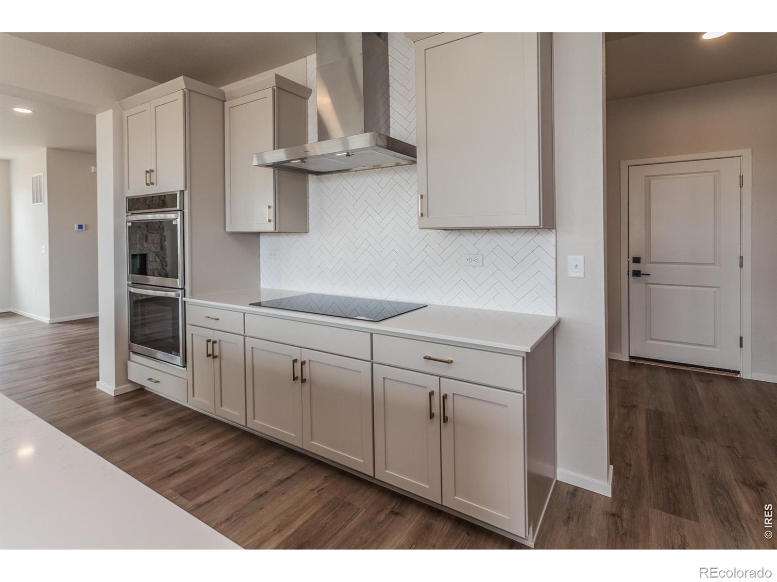MLS Image #18 for 804  chatter road,windsor, Colorado