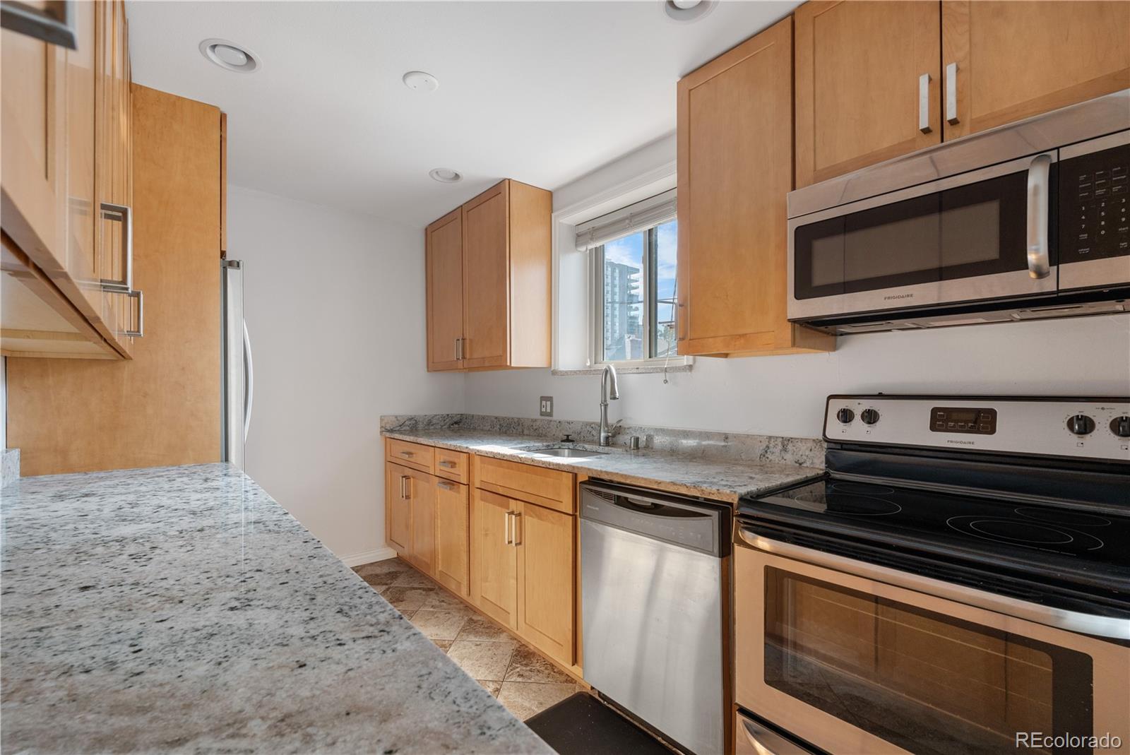 MLS Image #3 for 1243 n washington street 308,denver, Colorado