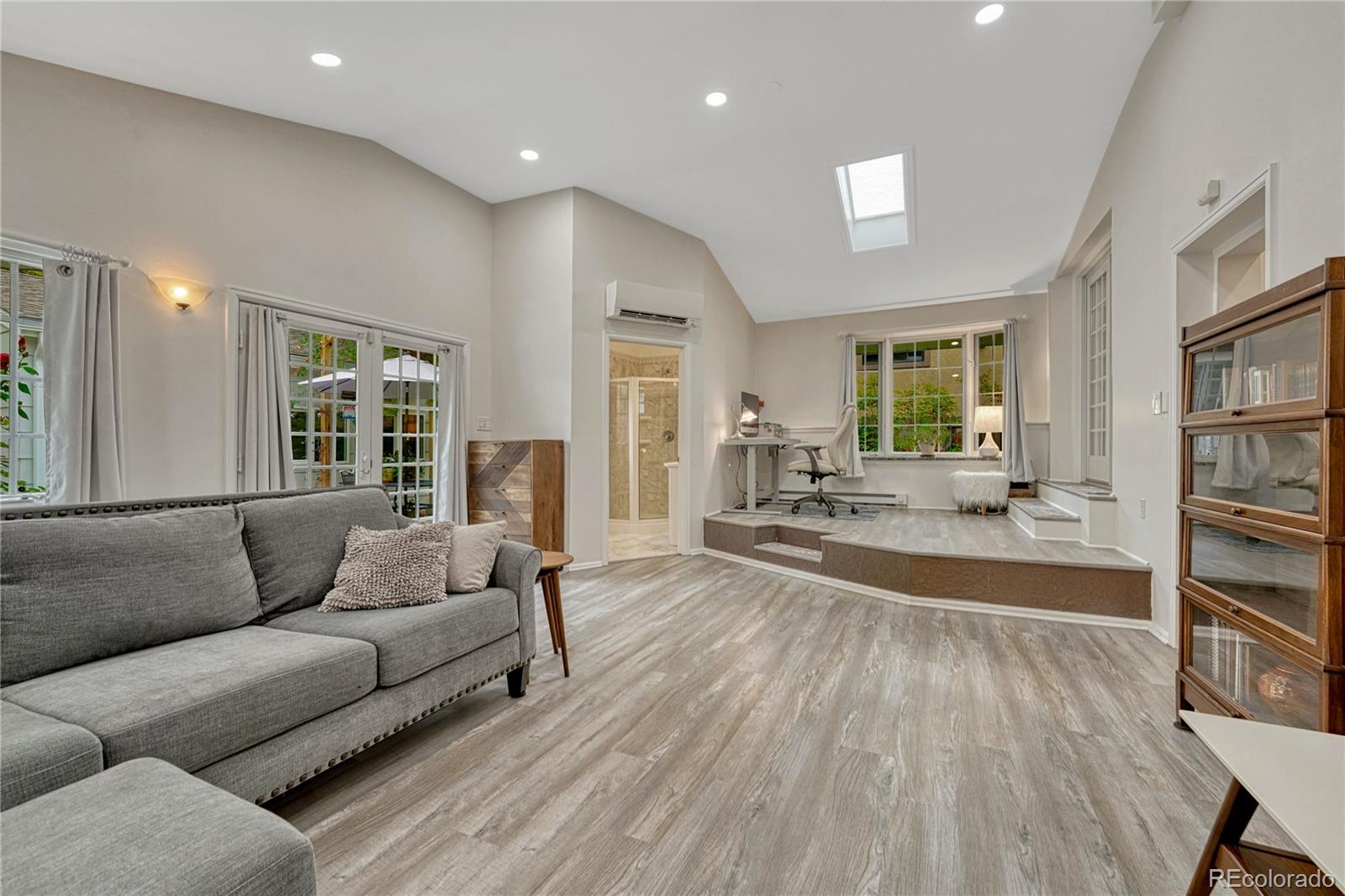 MLS Image #17 for 2086  grape street,denver, Colorado