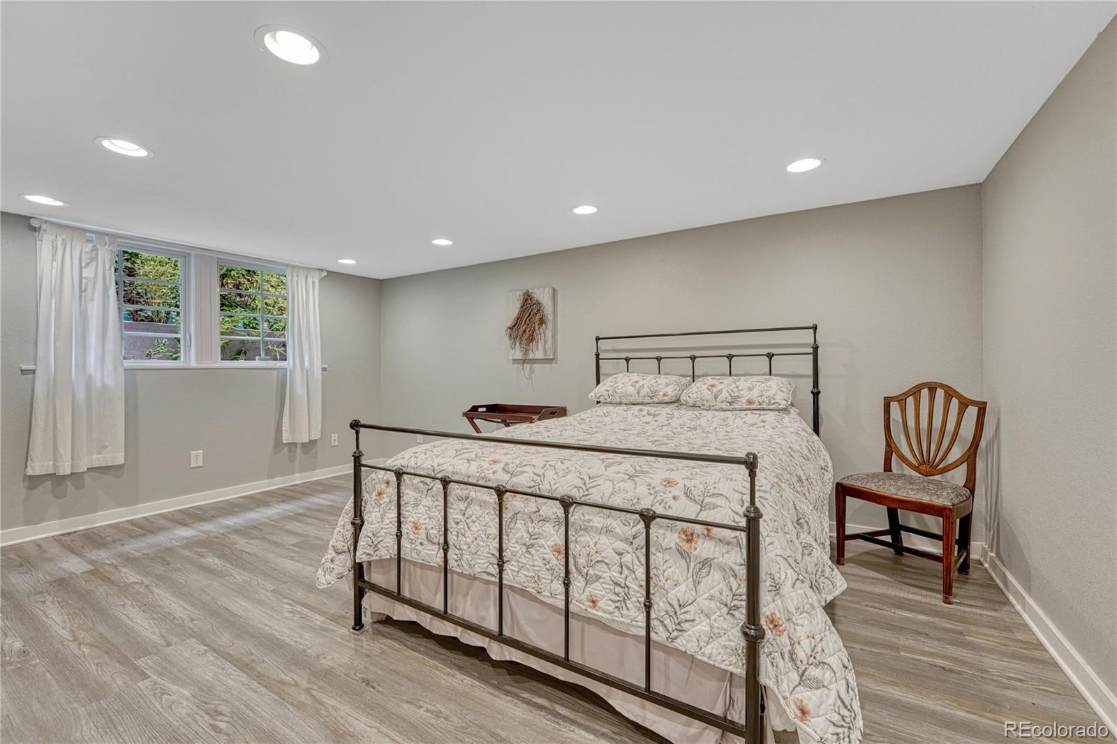 MLS Image #19 for 2086  grape street,denver, Colorado