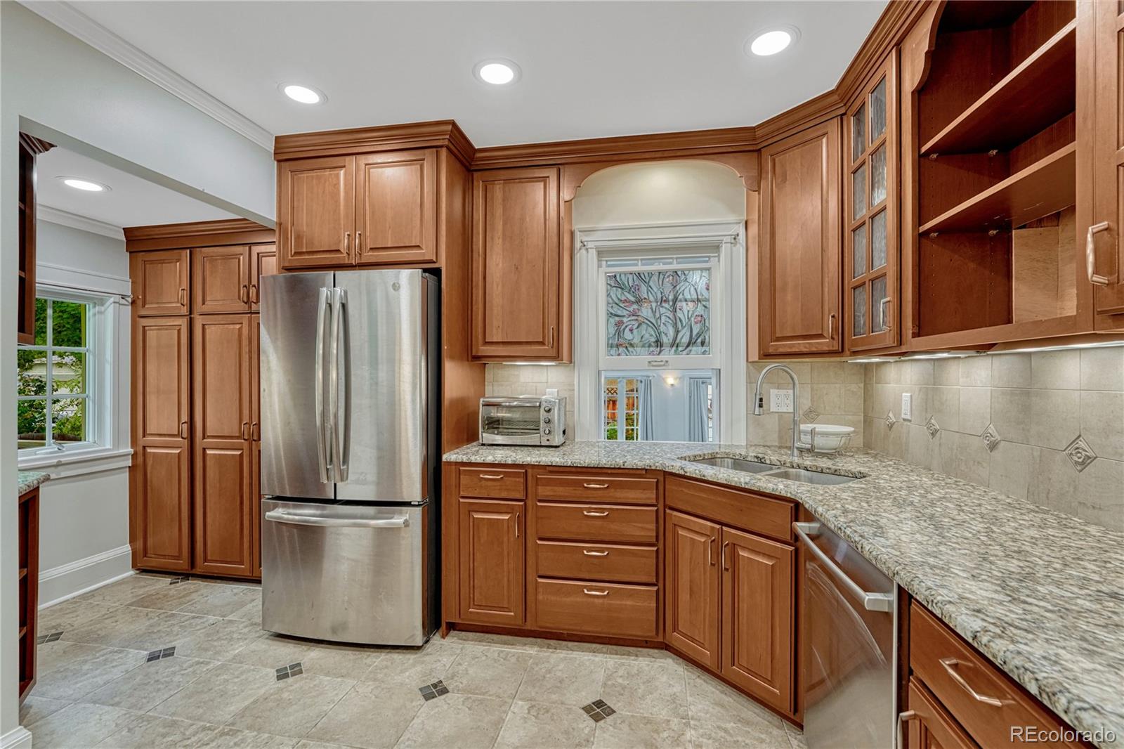 MLS Image #8 for 2086  grape street,denver, Colorado