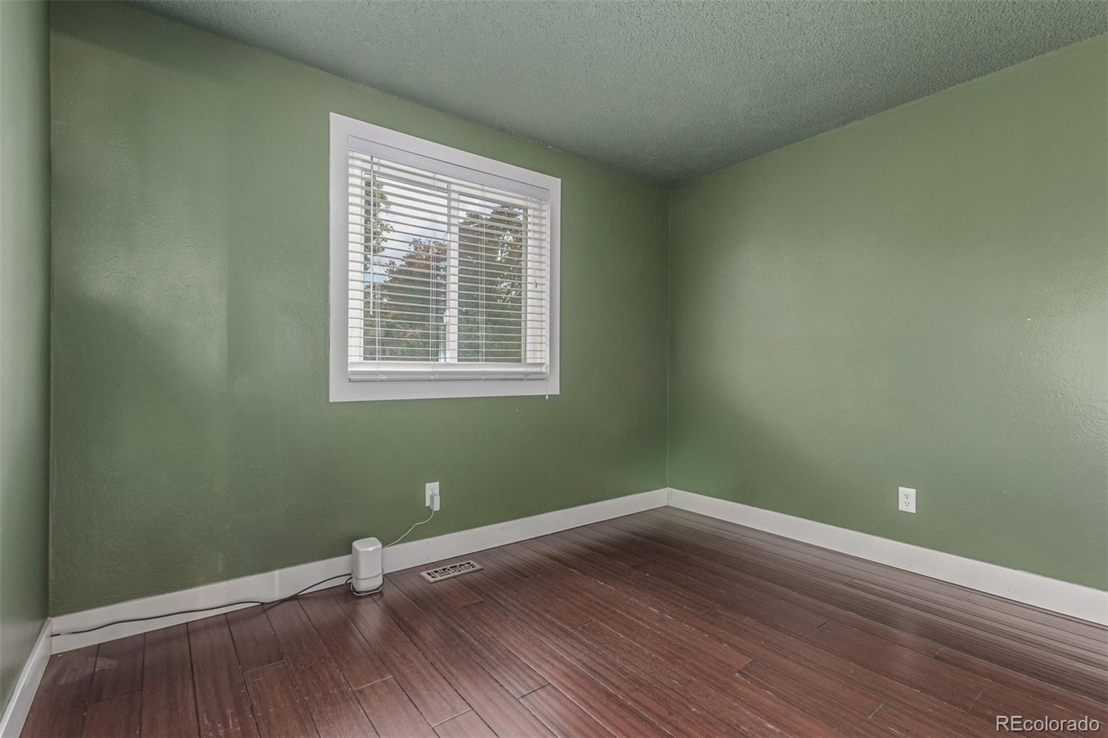 MLS Image #14 for 18820 e hawaii drive,aurora, Colorado