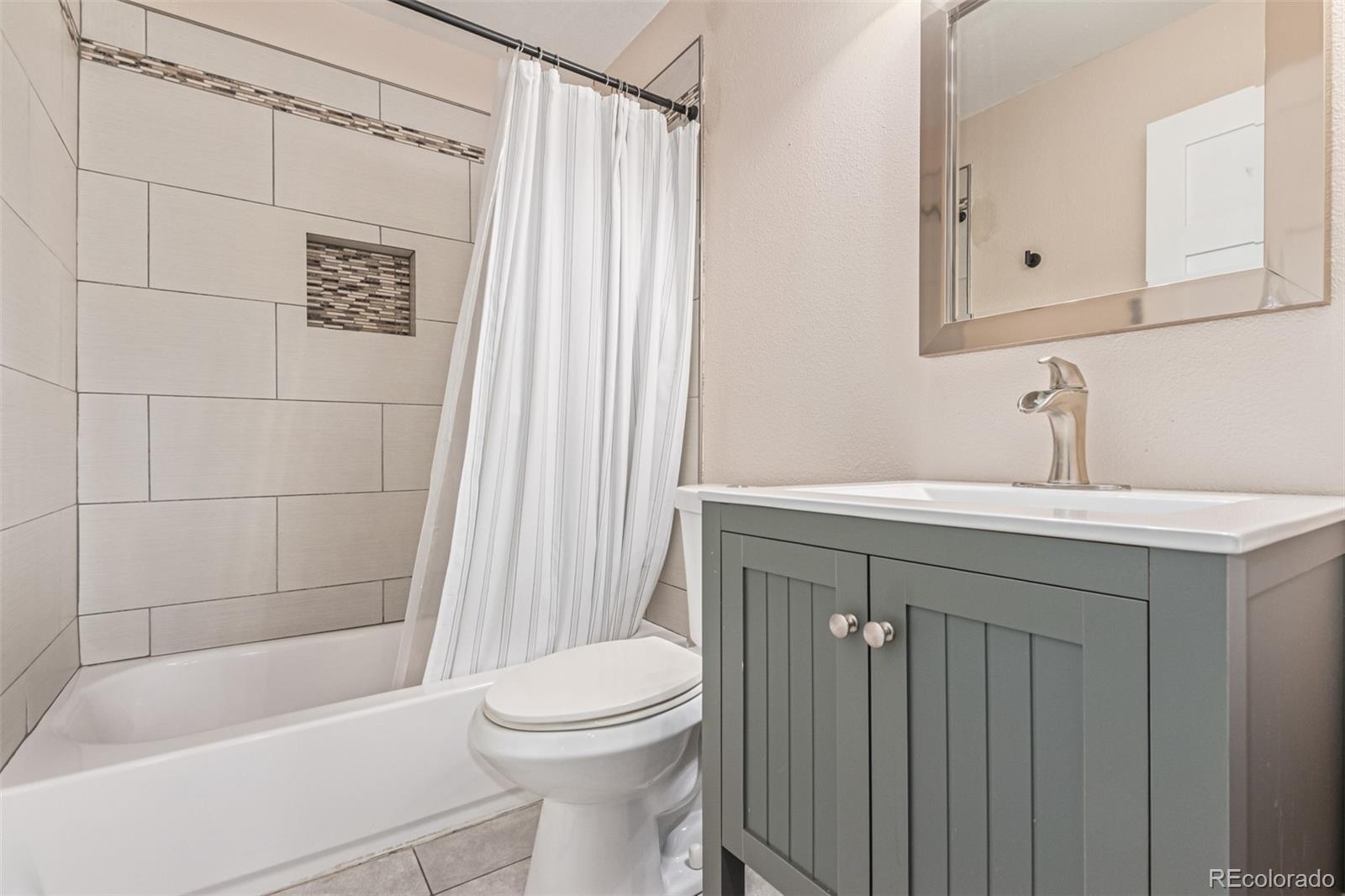 MLS Image #16 for 18820 e hawaii drive,aurora, Colorado