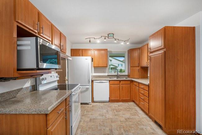 MLS Image #7 for 8598  ingalls circle,arvada, Colorado