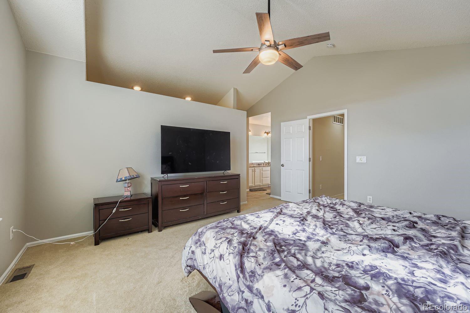MLS Image #16 for 23201 e orchard place,aurora, Colorado
