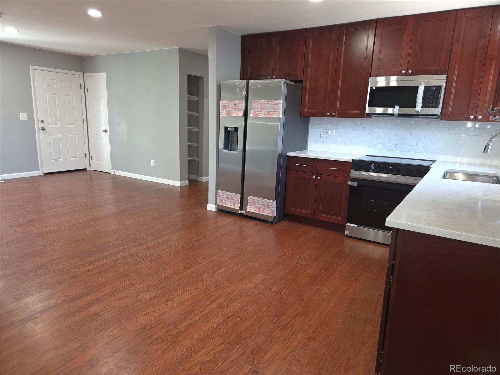 MLS Image #6 for 9860  gilpin street,thornton, Colorado