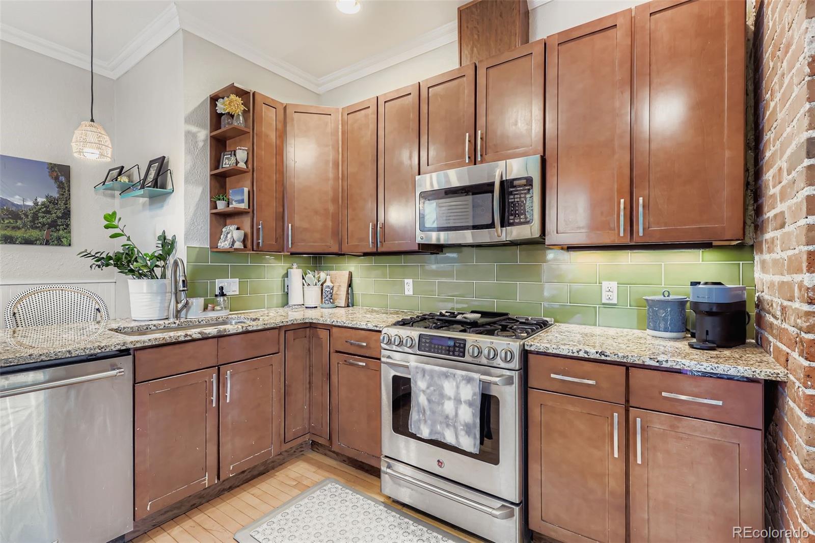 MLS Image #8 for 774 s grant street,denver, Colorado
