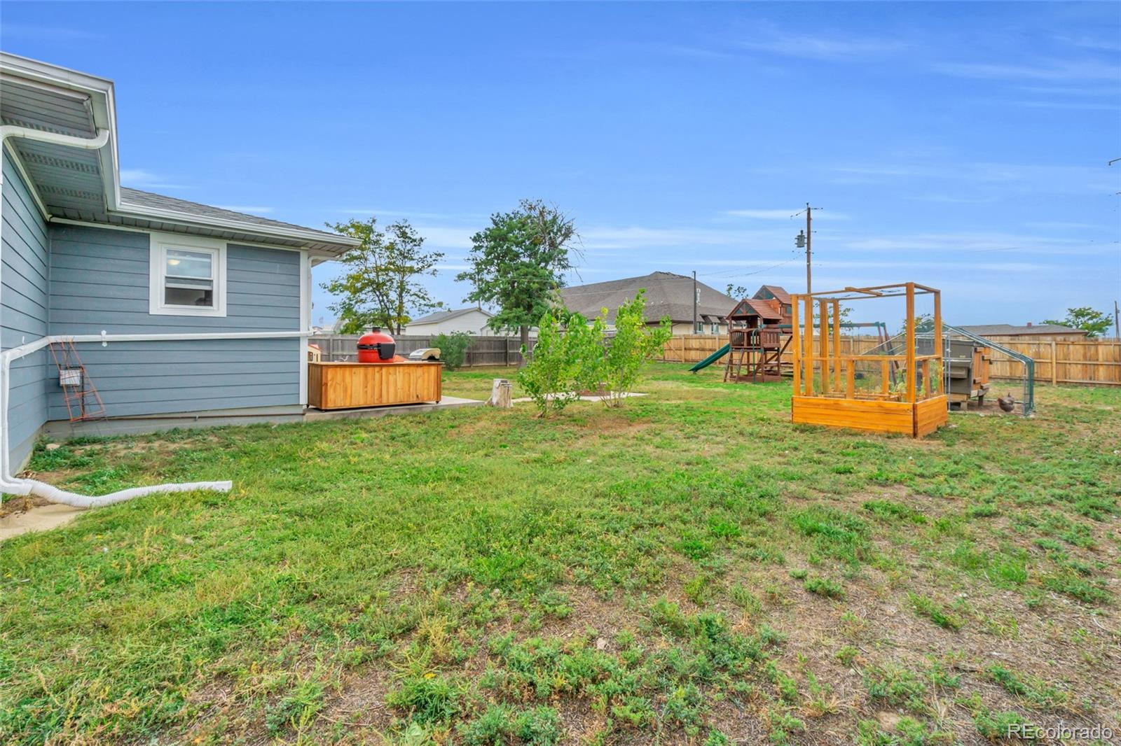 MLS Image #29 for 485  4th street,bennett, Colorado