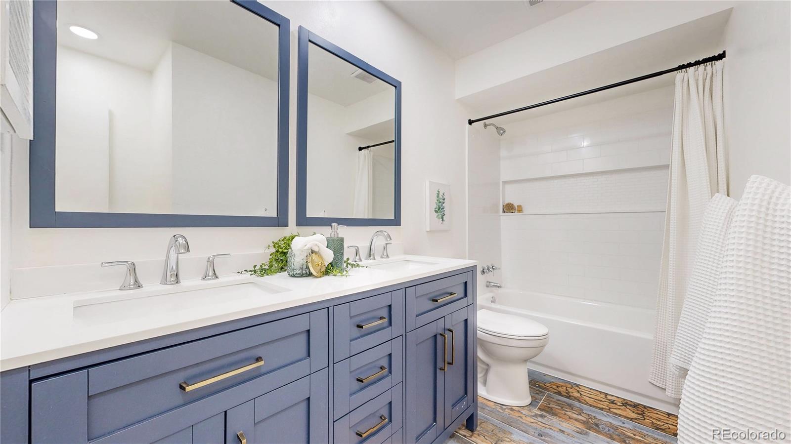 MLS Image #14 for 1497 s macon street,aurora, Colorado