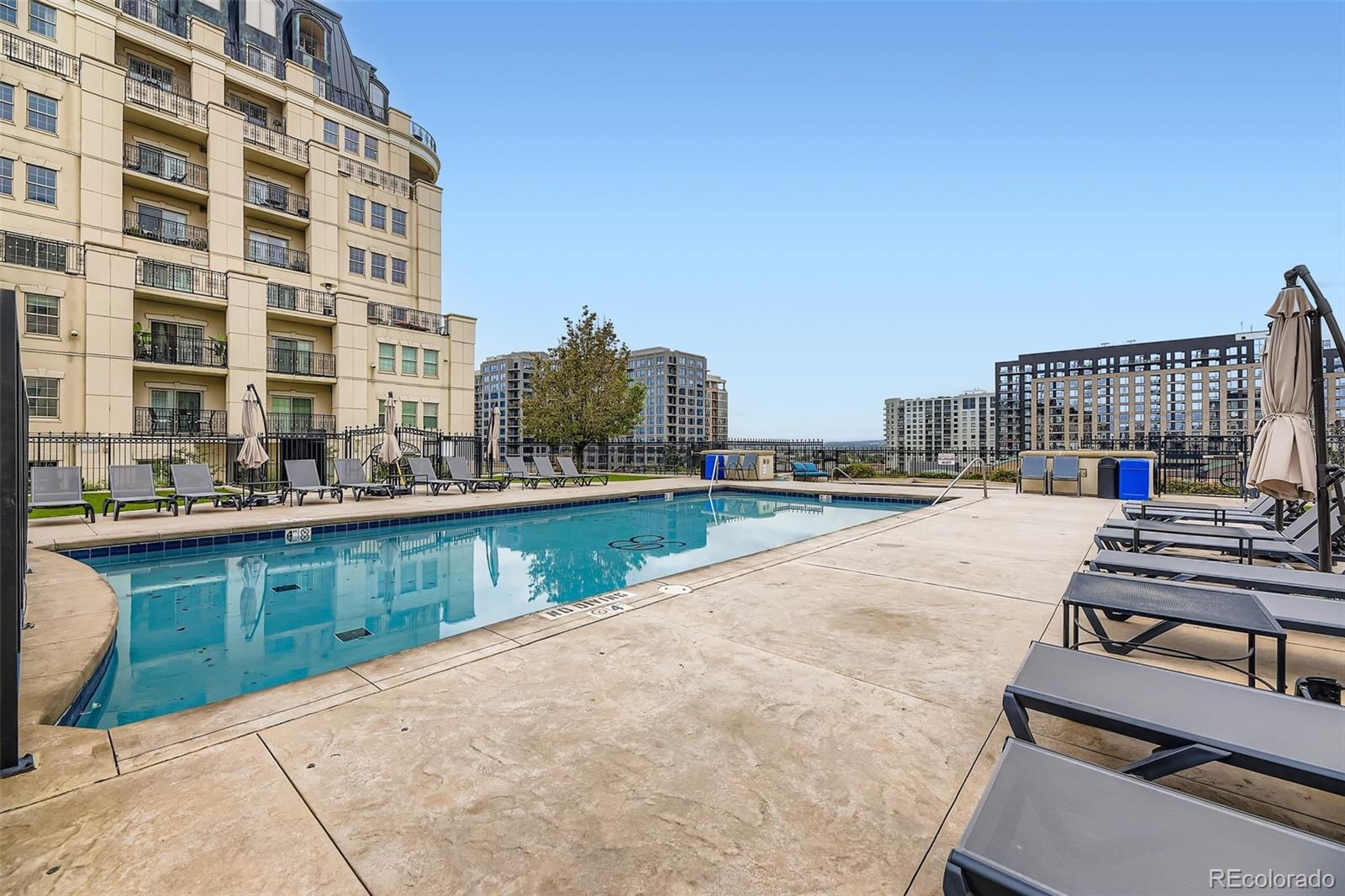 MLS Image #39 for 925 n lincoln street #12c-s,denver, Colorado