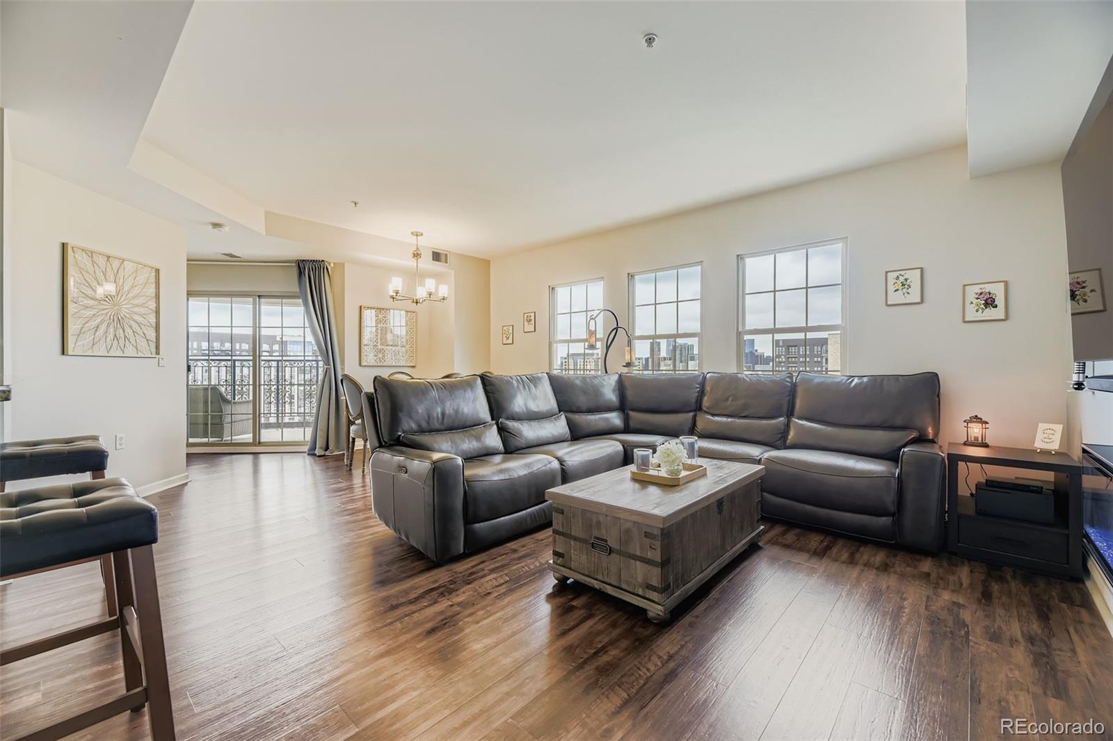MLS Image #5 for 925 n lincoln street #12c-s,denver, Colorado