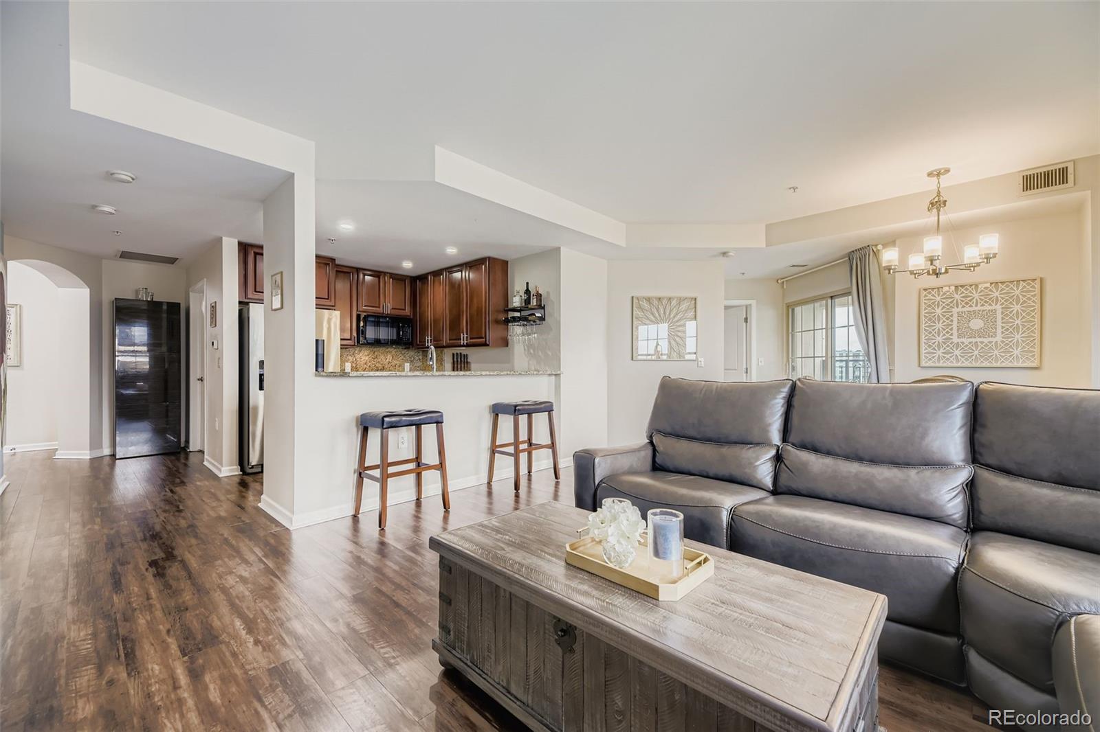 MLS Image #7 for 925 n lincoln street #12c-s,denver, Colorado