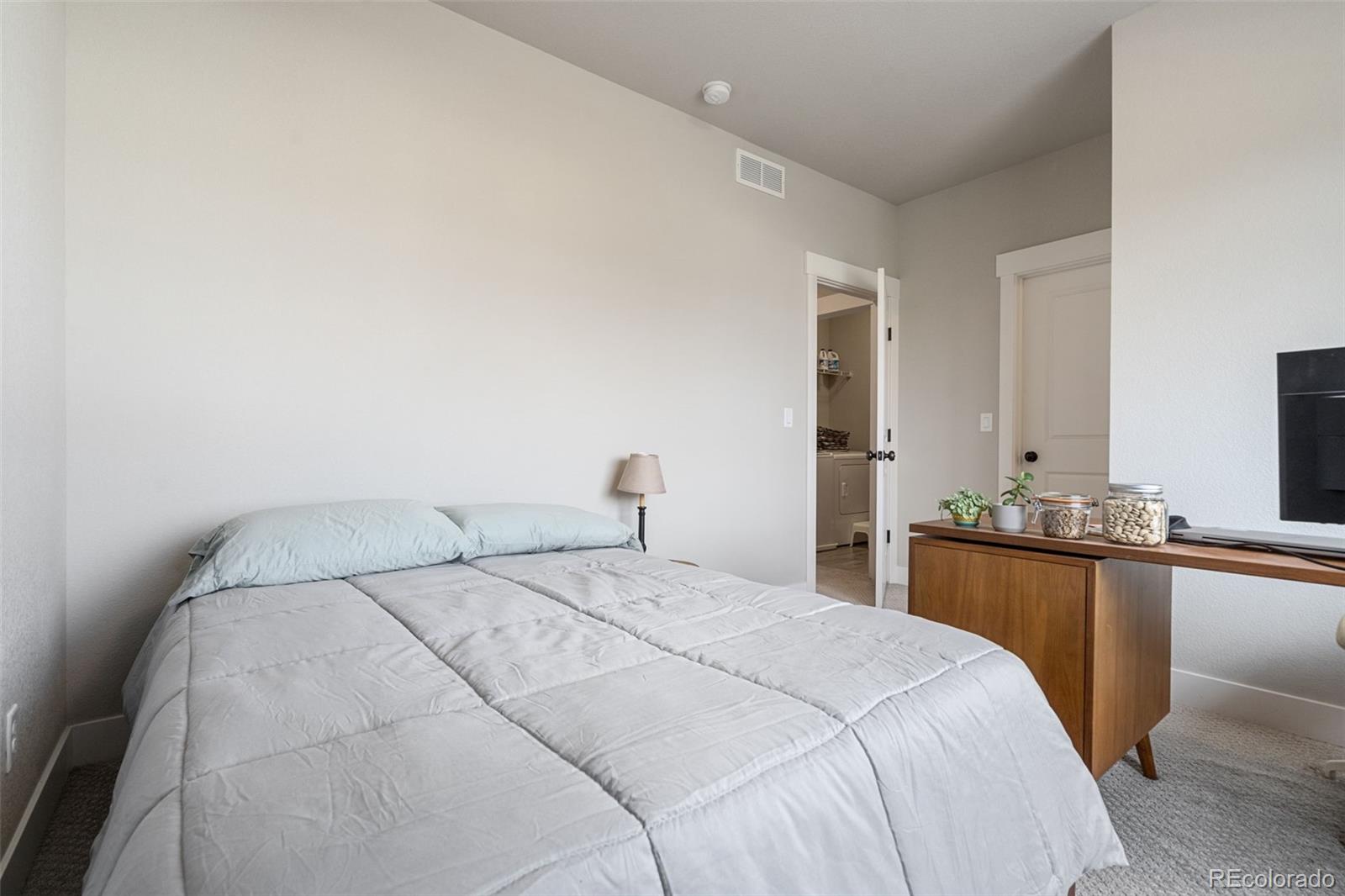 MLS Image #22 for 3321  red mountain drive,loveland, Colorado