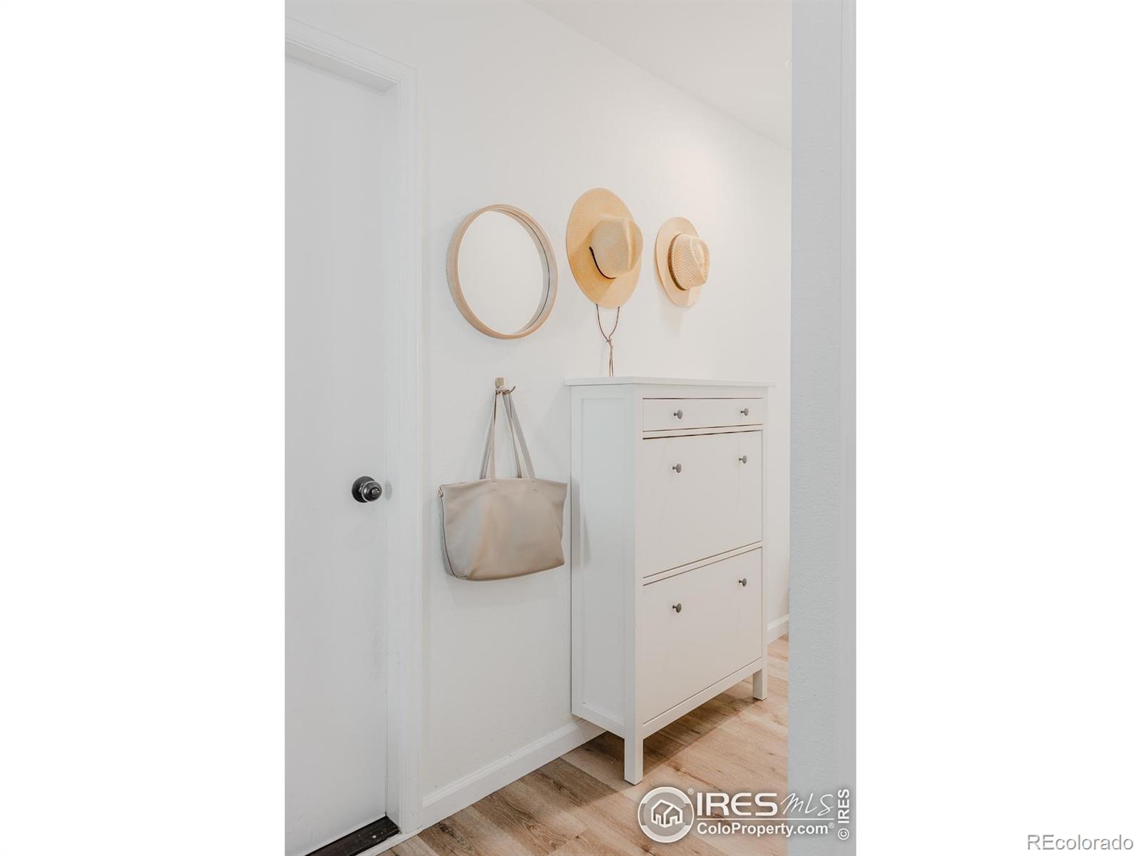 MLS Image #11 for 2385  heartwood court,lafayette, Colorado
