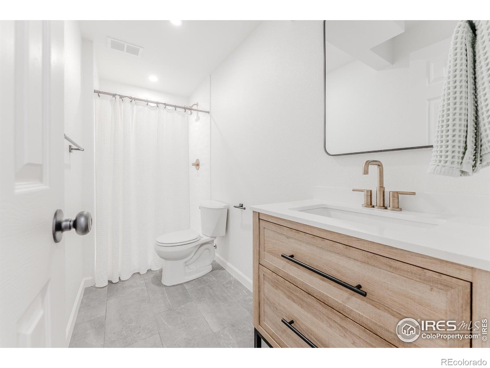 MLS Image #21 for 2385  heartwood court,lafayette, Colorado