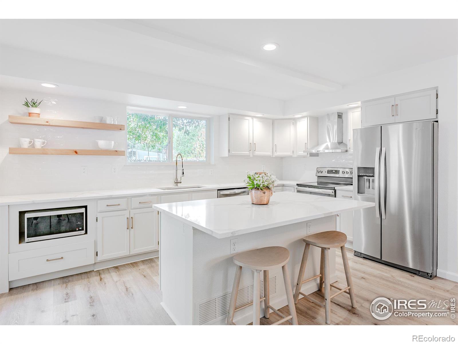 MLS Image #3 for 2385  heartwood court,lafayette, Colorado