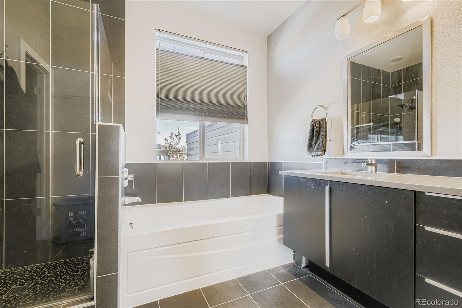 MLS Image #19 for 5054  valentia street 102,denver, Colorado